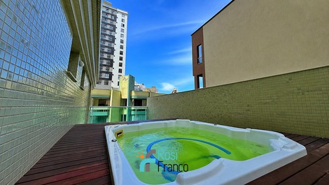 Apartamento para alugar em Itapema - Meia Praia Quadra do Mar
