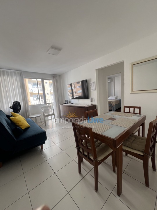Apartamento para aluguel de temporada em Balneário Camboriú (Centro)