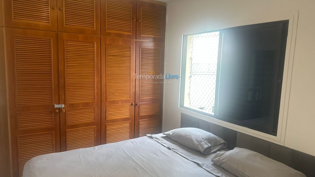 Apartment for vacation rental in Guarujá (Enseada)