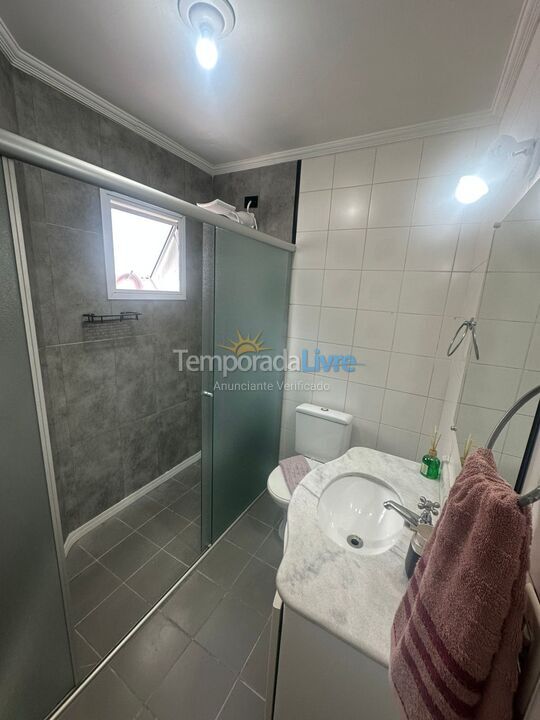 Apartment for vacation rental in Guarujá (Enseada)