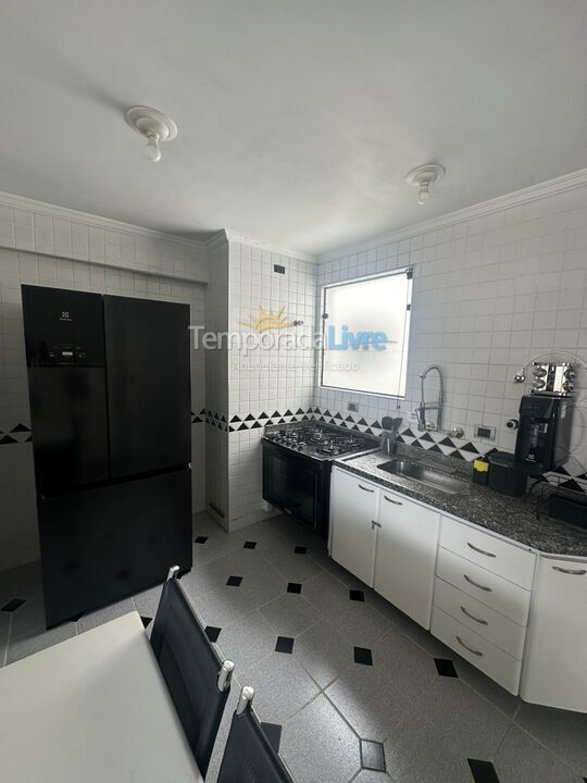 Apartment for vacation rental in Guarujá (Enseada)