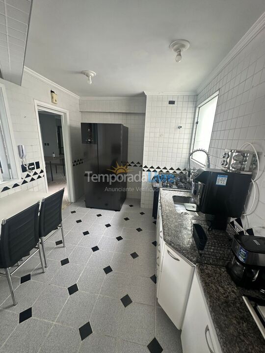 Apartment for vacation rental in Guarujá (Enseada)