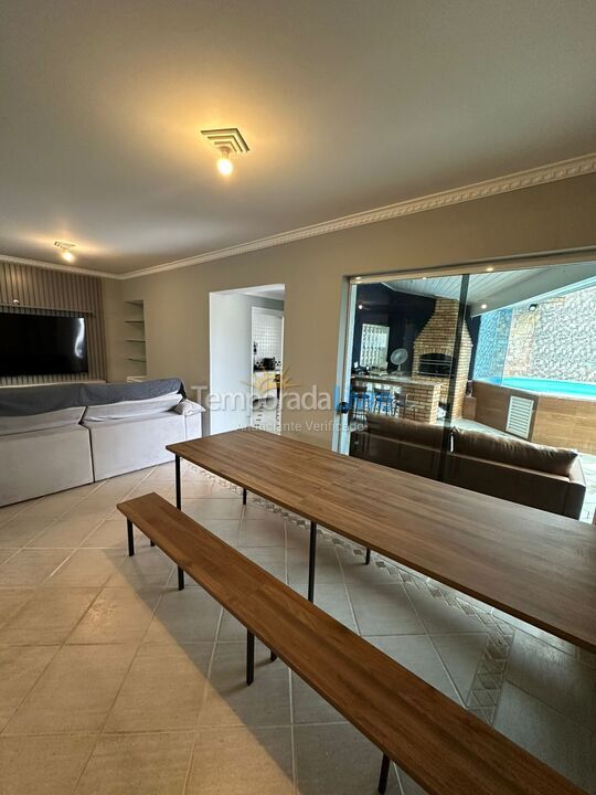Apartment for vacation rental in Guarujá (Enseada)