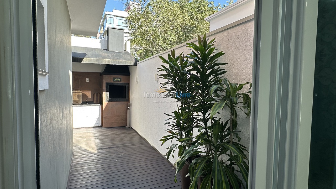 House for vacation rental in Bombinhas (Canto Grande)