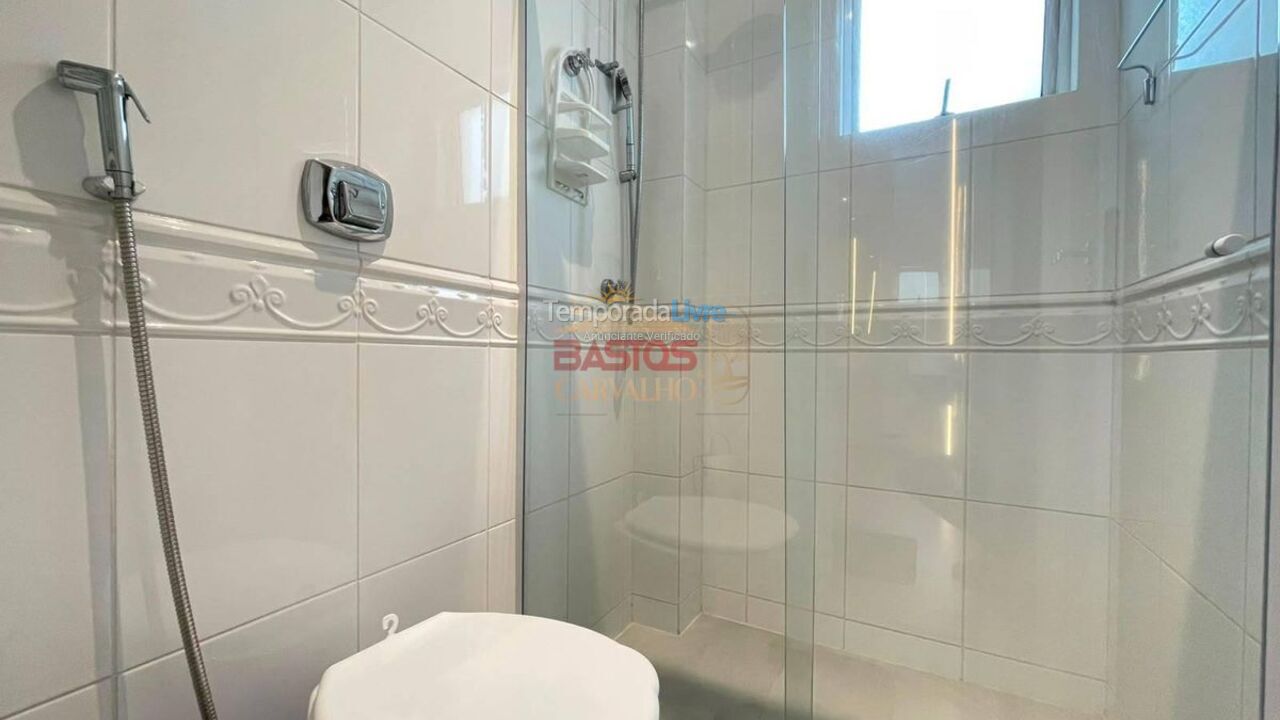 Apartamento para alquiler de vacaciones em Itapema (Meia Praia)