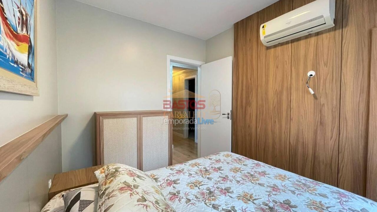 Apartamento para alquiler de vacaciones em Itapema (Meia Praia)