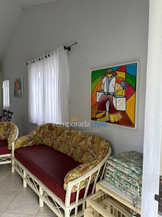Casa para aluguel de temporada em Bombinhas (Canto Grande)