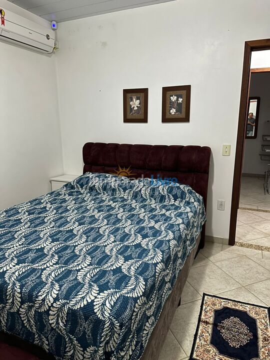 Casa para aluguel de temporada em Bombinhas (Canto Grande)