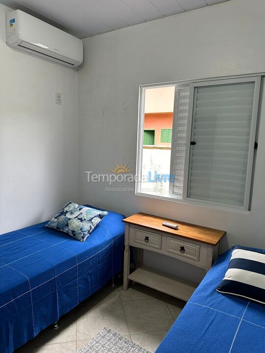 Casa para aluguel de temporada em Bombinhas (Canto Grande)