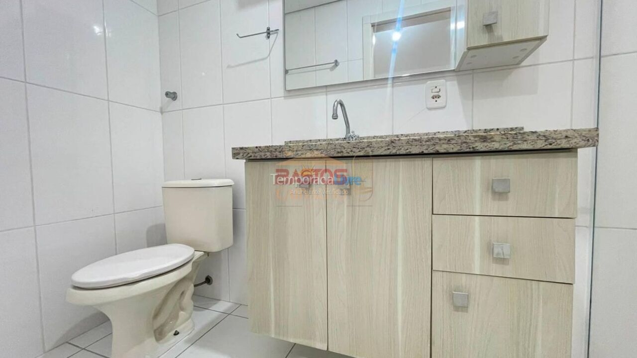 Apartamento para alquiler de vacaciones em Itapema (Meia Praia)