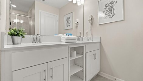 Apartment in Storey Lake