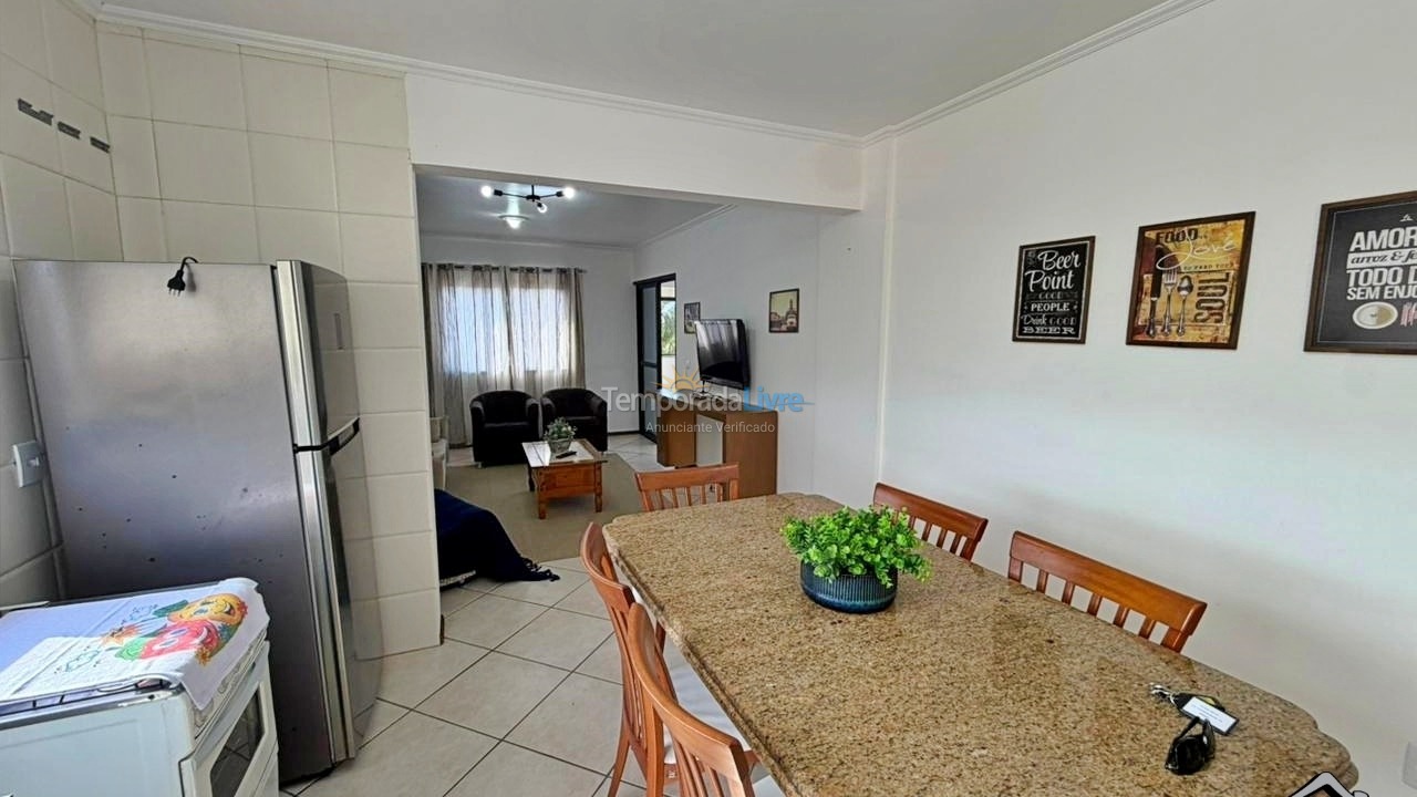 Apartamento para aluguel de temporada em Torres (Praia da Cal)