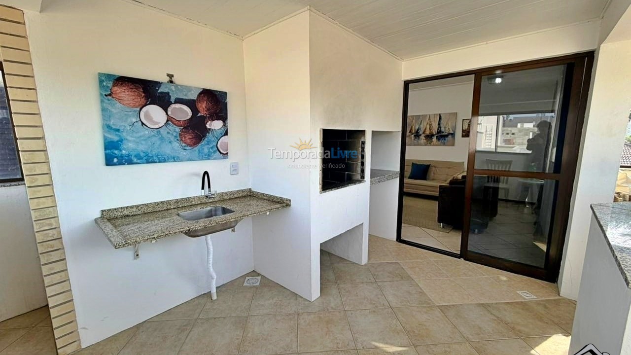 Apartamento para aluguel de temporada em Torres (Praia da Cal)