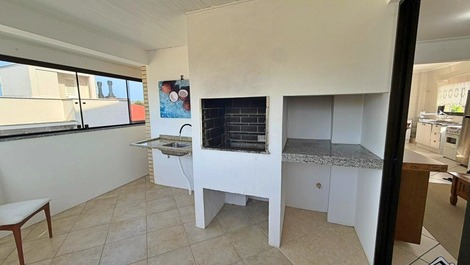 RÉVEILLON 2027 - APARTAMENTO C/ 2 QUARTOS - 3 QUADRAS - PRAIA DA CAL