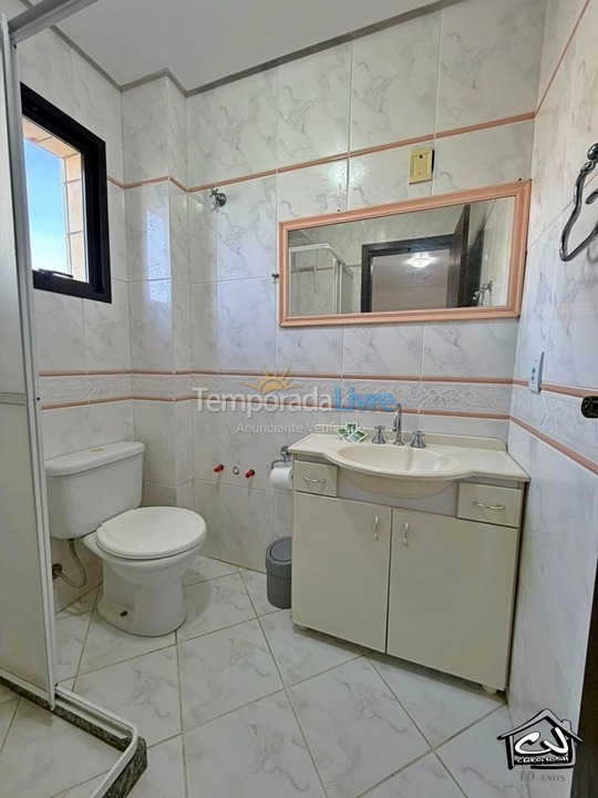 Apartamento para aluguel de temporada em Torres (Praia da Cal)