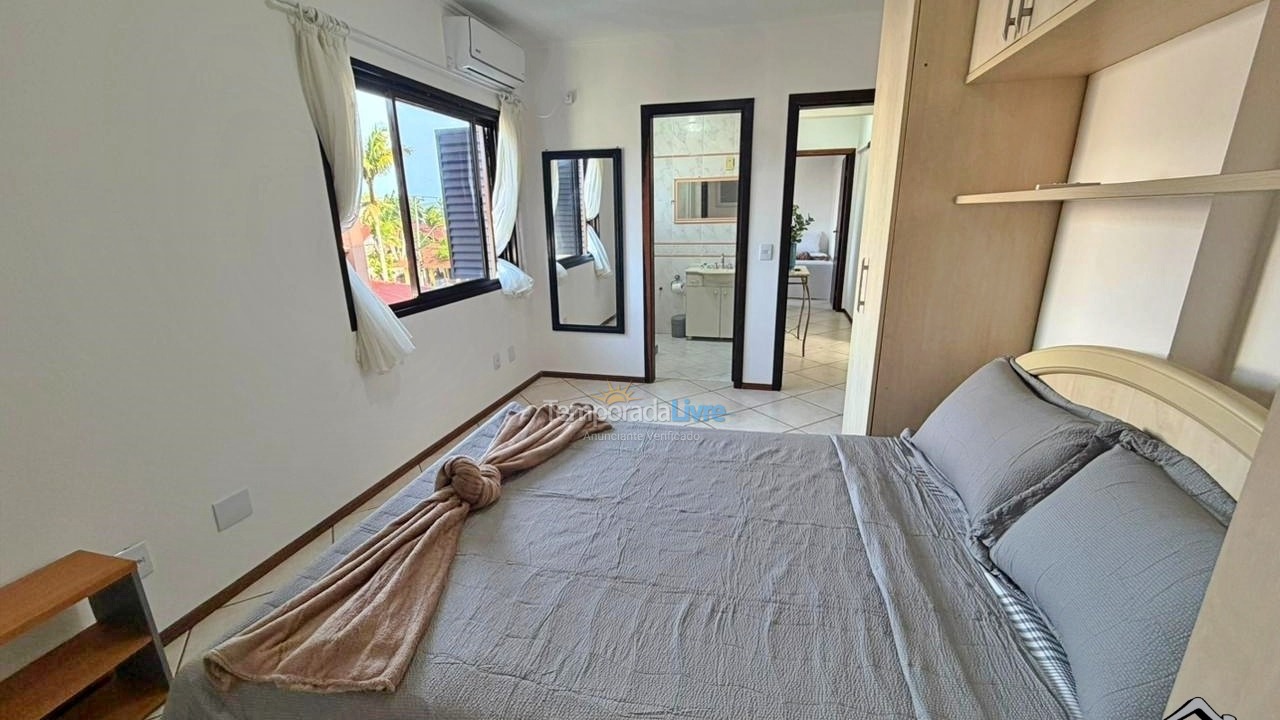 Apartamento para aluguel de temporada em Torres (Praia da Cal)