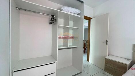 Apartamento a 80 metros del mar, alquiler de temporada en Meia Praia, Itapema.