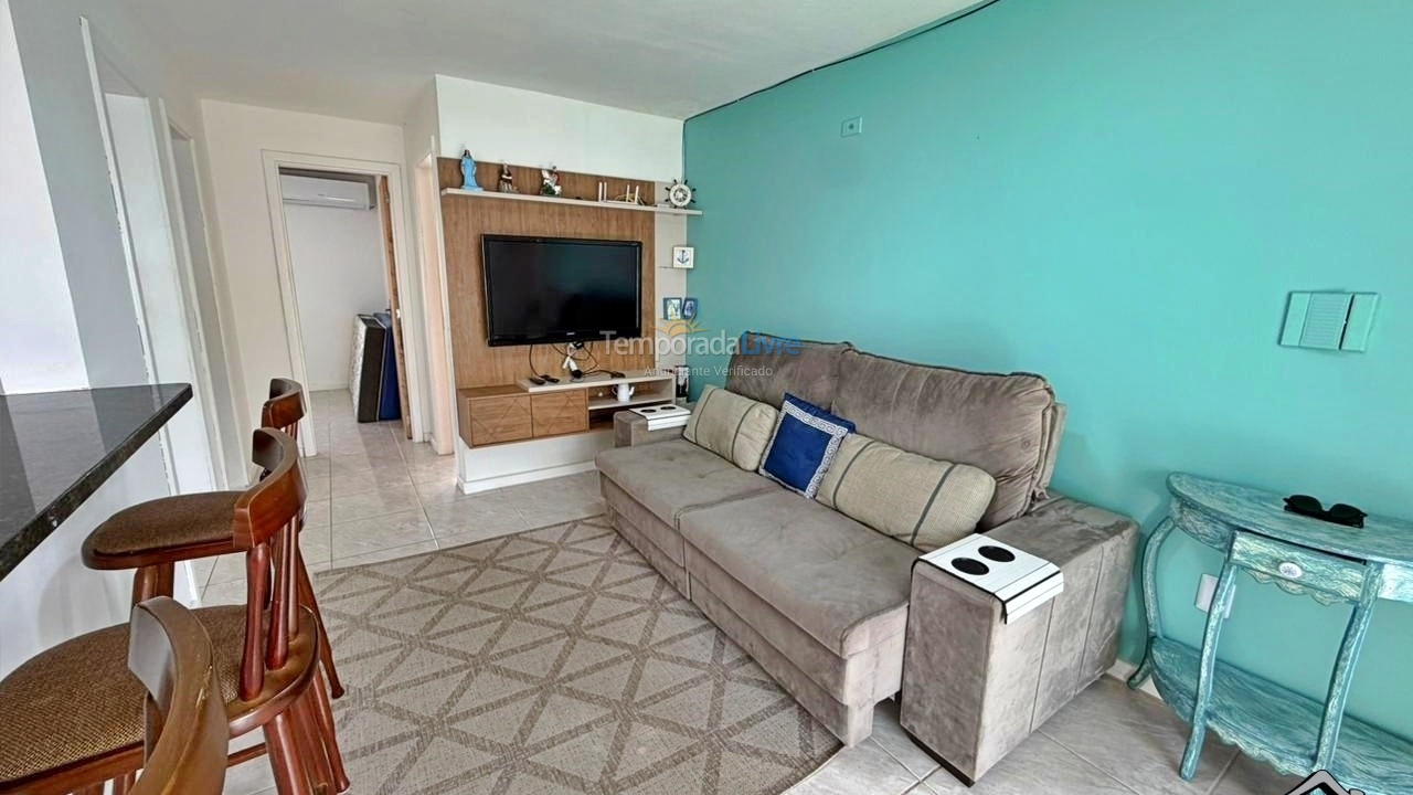 Apartamento para aluguel de temporada em Torres (Praia da Cal)