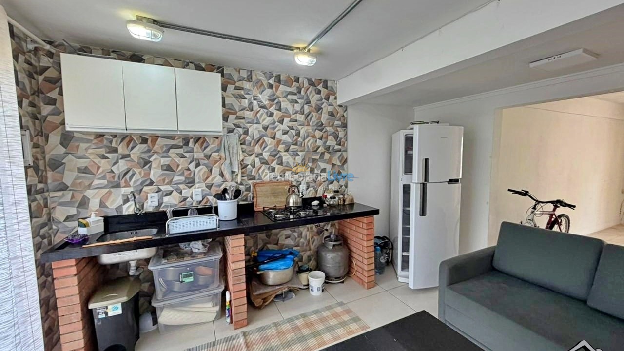 Apartamento para aluguel de temporada em Torres (Praia da Cal)