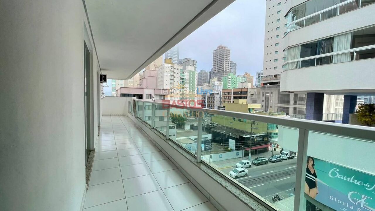 Apartamento para alquiler de vacaciones em Itapema (Meia Praia)