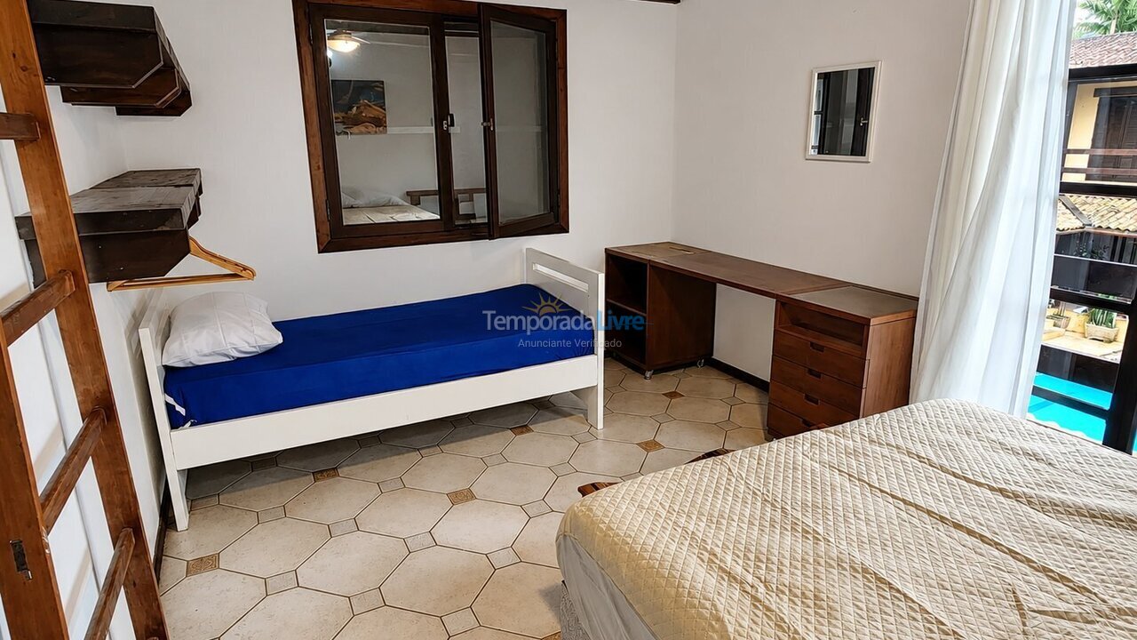 Apartment for vacation rental in São Sebastião (Praia da Baleia)