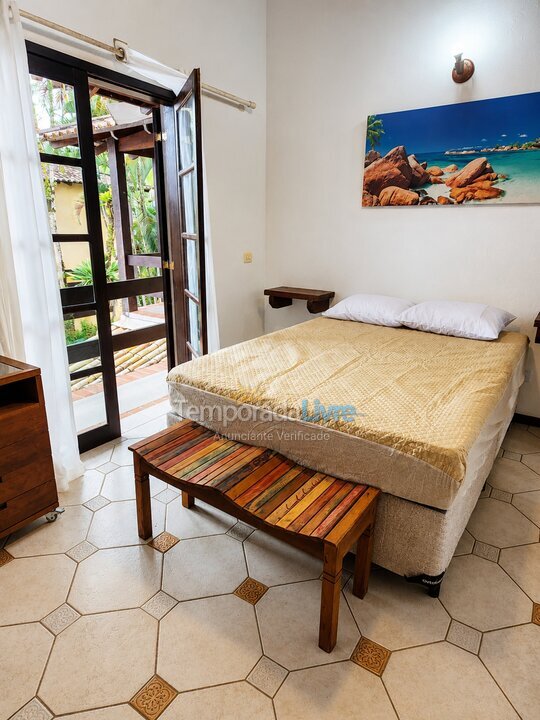 Apartment for vacation rental in São Sebastião (Praia da Baleia)