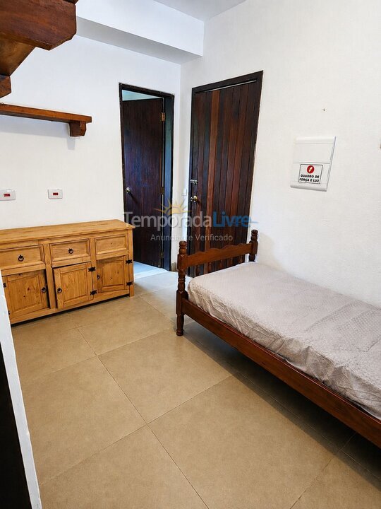 Apartment for vacation rental in São Sebastião (Praia da Baleia)