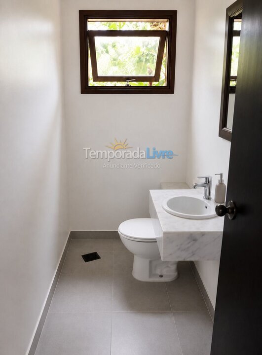 Apartment for vacation rental in São Sebastião (Praia da Baleia)