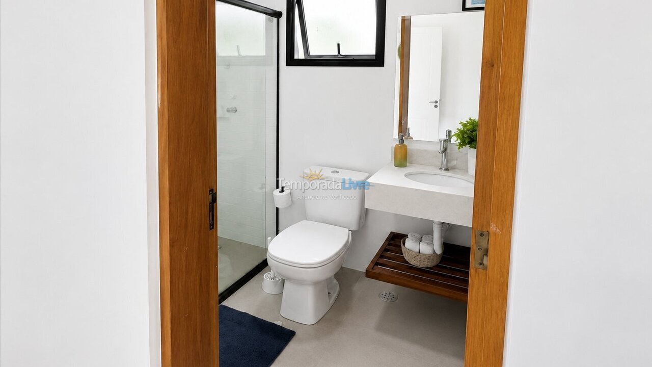 Casa para alquiler de vacaciones em São Sebastião (Praia da Baleia)