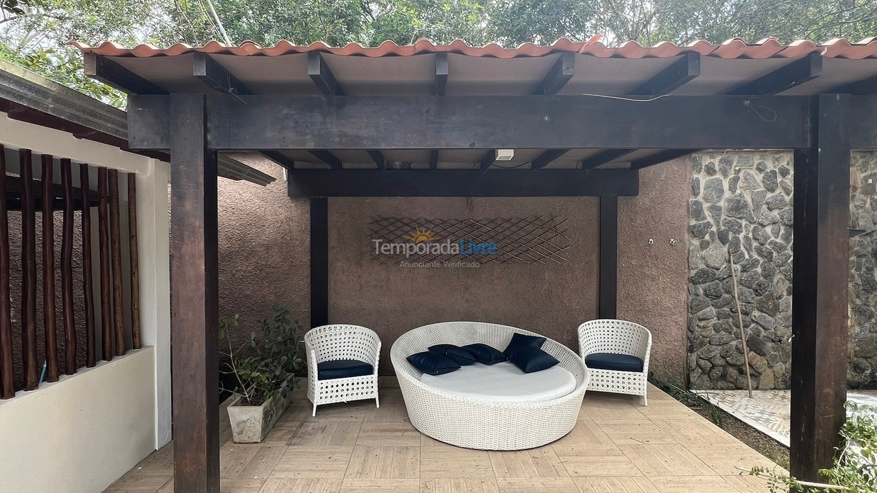 Casa para aluguel de temporada em Porto Seguro (Arraial Dajuda São Francisco)
