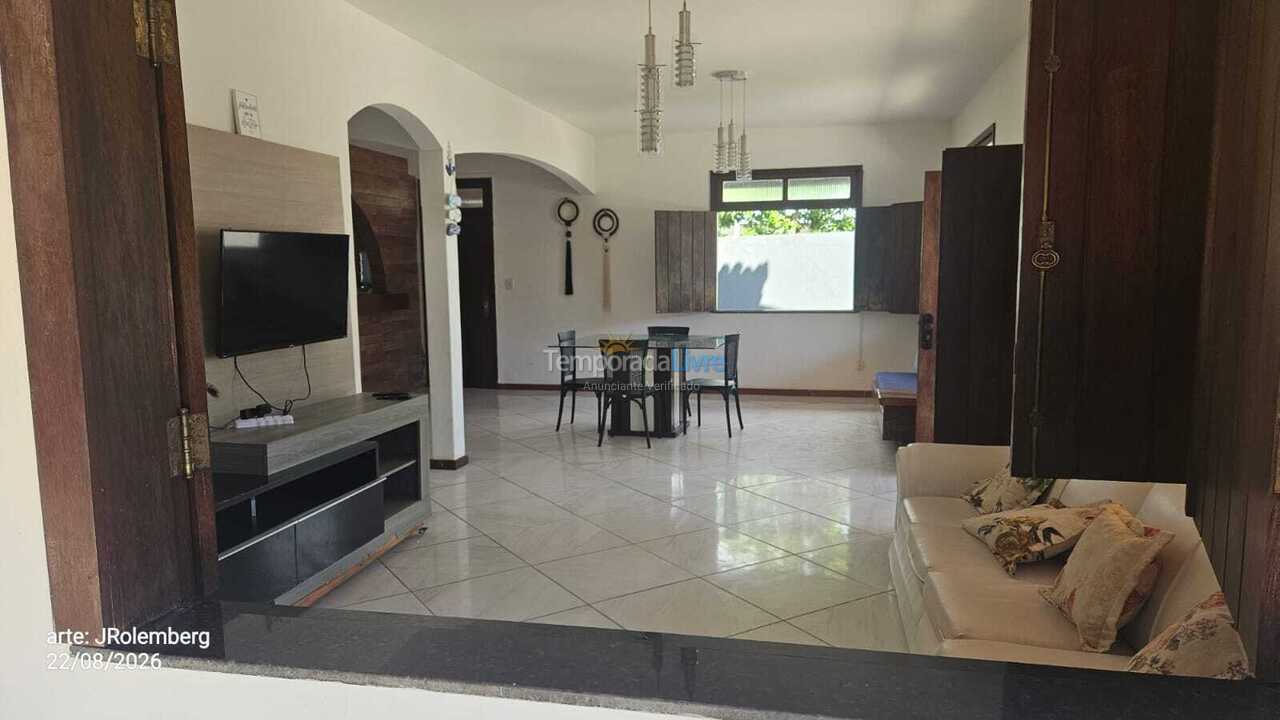 Casa para aluguel de temporada em Ilhéus (Cond Aguas de Olivenca)