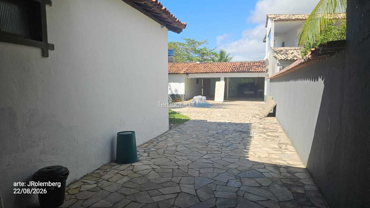 Casa para aluguel de temporada em Ilhéus (Cond Aguas de Olivenca)