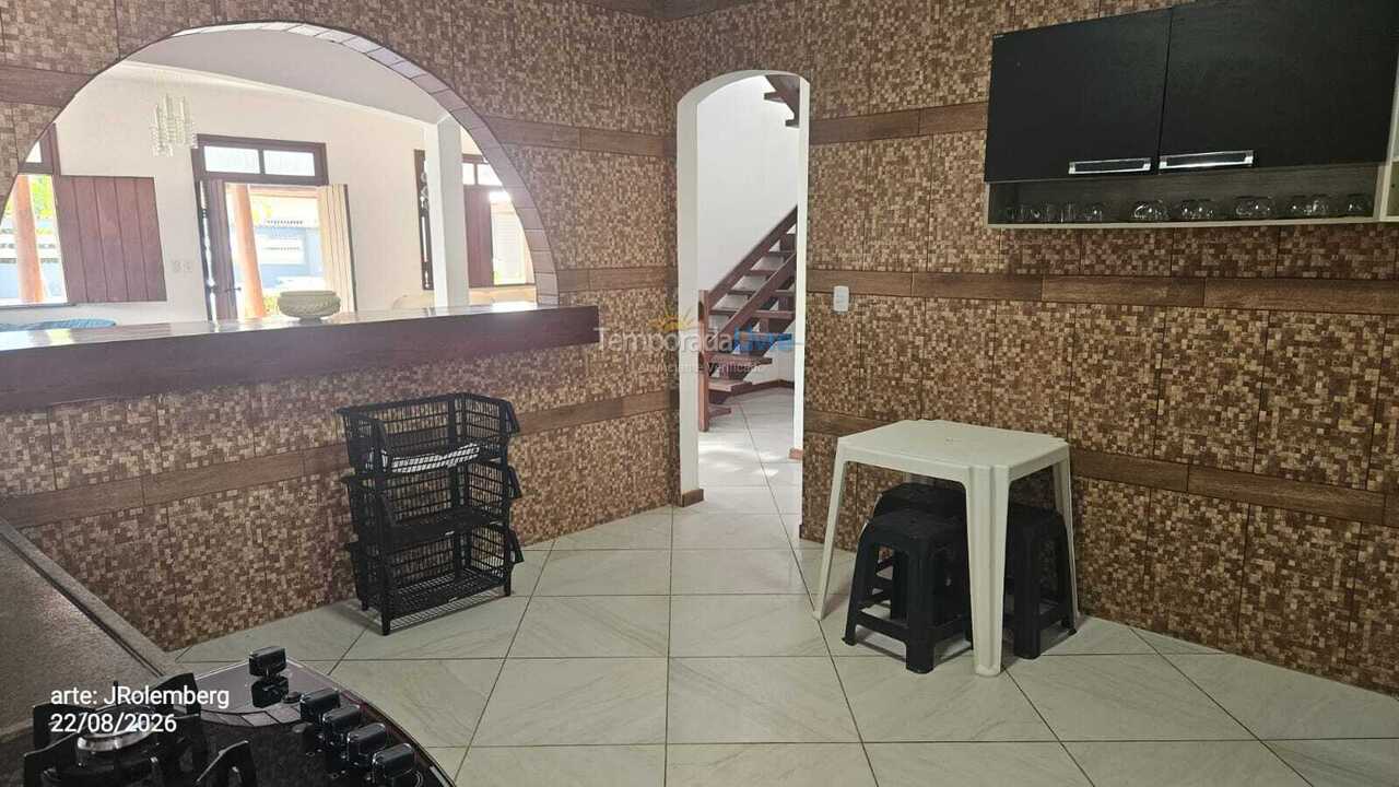 Casa para aluguel de temporada em Ilhéus (Cond Aguas de Olivenca)