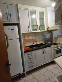 APARTAMENTO PERTO DO MAR EM MEIA PRAIA, ITAPEMA SC