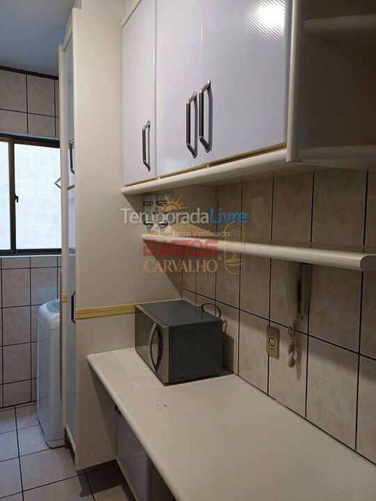 Apartamento para aluguel de temporada em Itapema (Meia Praia)