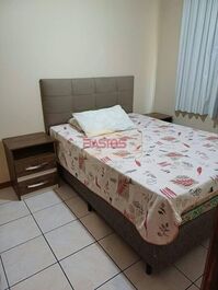 APARTAMENTO PERTO DO MAR EM MEIA PRAIA, ITAPEMA SC