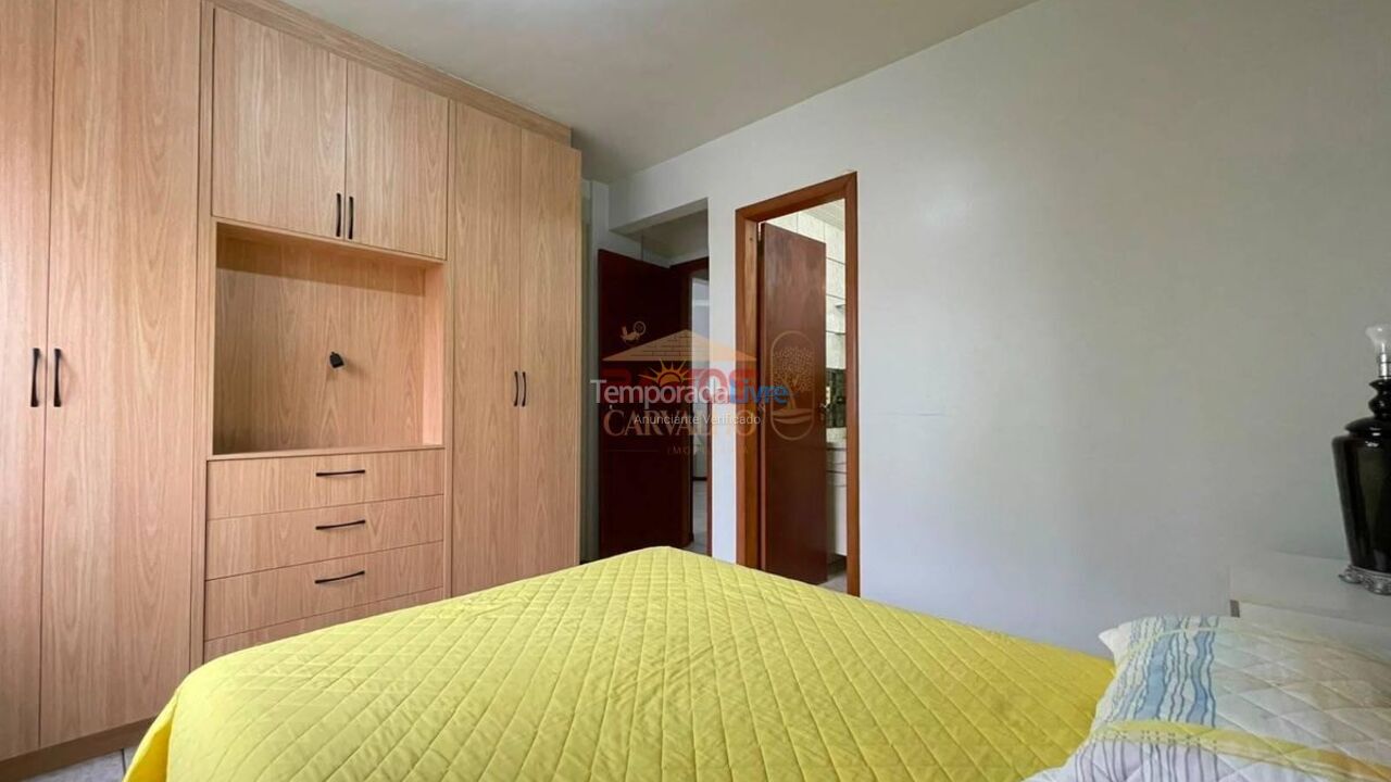 Apartment for vacation rental in Itapema (Meia Praia)