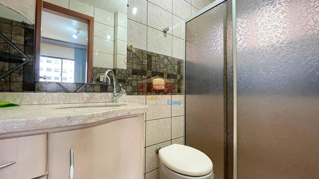 Apartment for vacation rental in Itapema (Meia Praia)