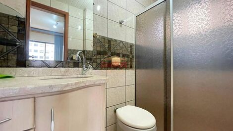 Great apartment for 5 people in Meia Praia, Itapema - SC