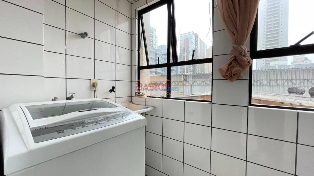 Apartment for vacation rental in Itapema (Meia Praia)
