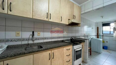 APARTAMENTO PERTO DO MAR, EM MEIA PRAIA, ITAPEMA -SC