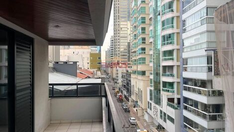 APARTAMENTO PERTO DO MAR, EM MEIA PRAIA, ITAPEMA -SC