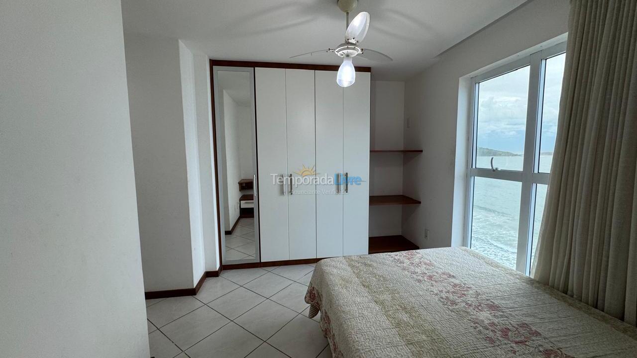 Apartment for vacation rental in Guarapari (Praia do Morro)