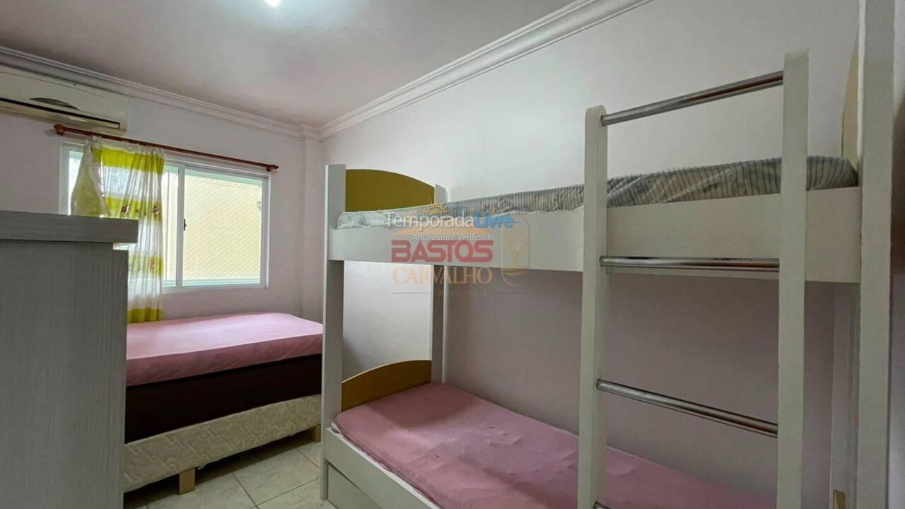 Apartamento para alquiler de vacaciones em Itapema (Meia Praia)
