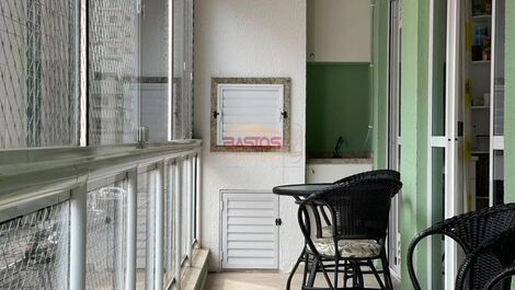 PRECIOSO APARTAMENTO PARA ALQUILER DE TEMPORADA EN MEIA PRAIA, ITAPEMA/SC