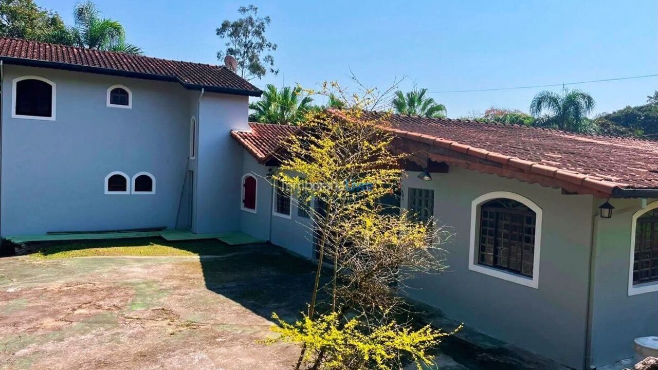 Chácara / sítio para aluguel de temporada em Juquitiba (Barra Mansa)