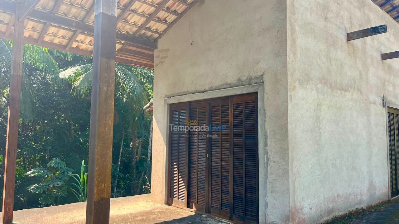 Chácara / sítio para aluguel de temporada em Juquitiba (Barra Mansa)