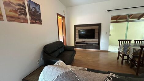 House with 2 bedrooms, in CTG (Gaucho Tradition Center), air conditioning, Wi-Fi, sleeps 6.
