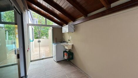 House with 2 bedrooms, in CTG (Gaucho Tradition Center), air conditioning, Wi-Fi, sleeps 6.