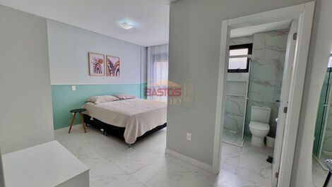 Apto com 3 quartos, Porto Feliz (Pé na areia)